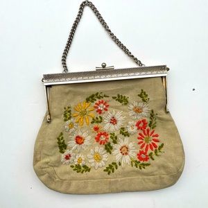 Vintage floral embroidered handbag purse